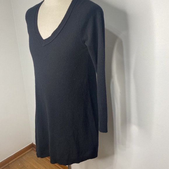 VKoo Cashmere Sweater Dress Size M Black V Neck Long Sleeve Wiggle Knee Length - Picture 5 of 8
